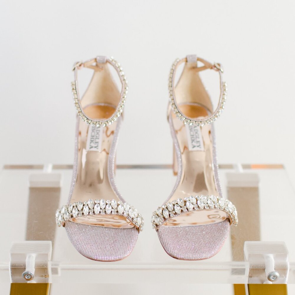 Badgley Mischka Harriet Rose Gold Block Heel Sandals 5.5 New in Box - Picture 3 of 15
